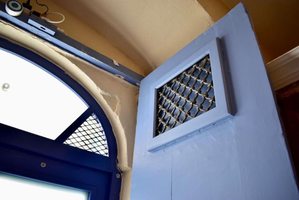 City Centre Pied-A-Terre Near Food Market And Walking Distance To Bus Terminus Валетта Экстерьер фото